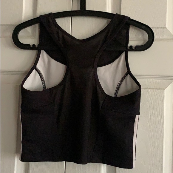 Adidas athletic crop top - Picture 2 of 2